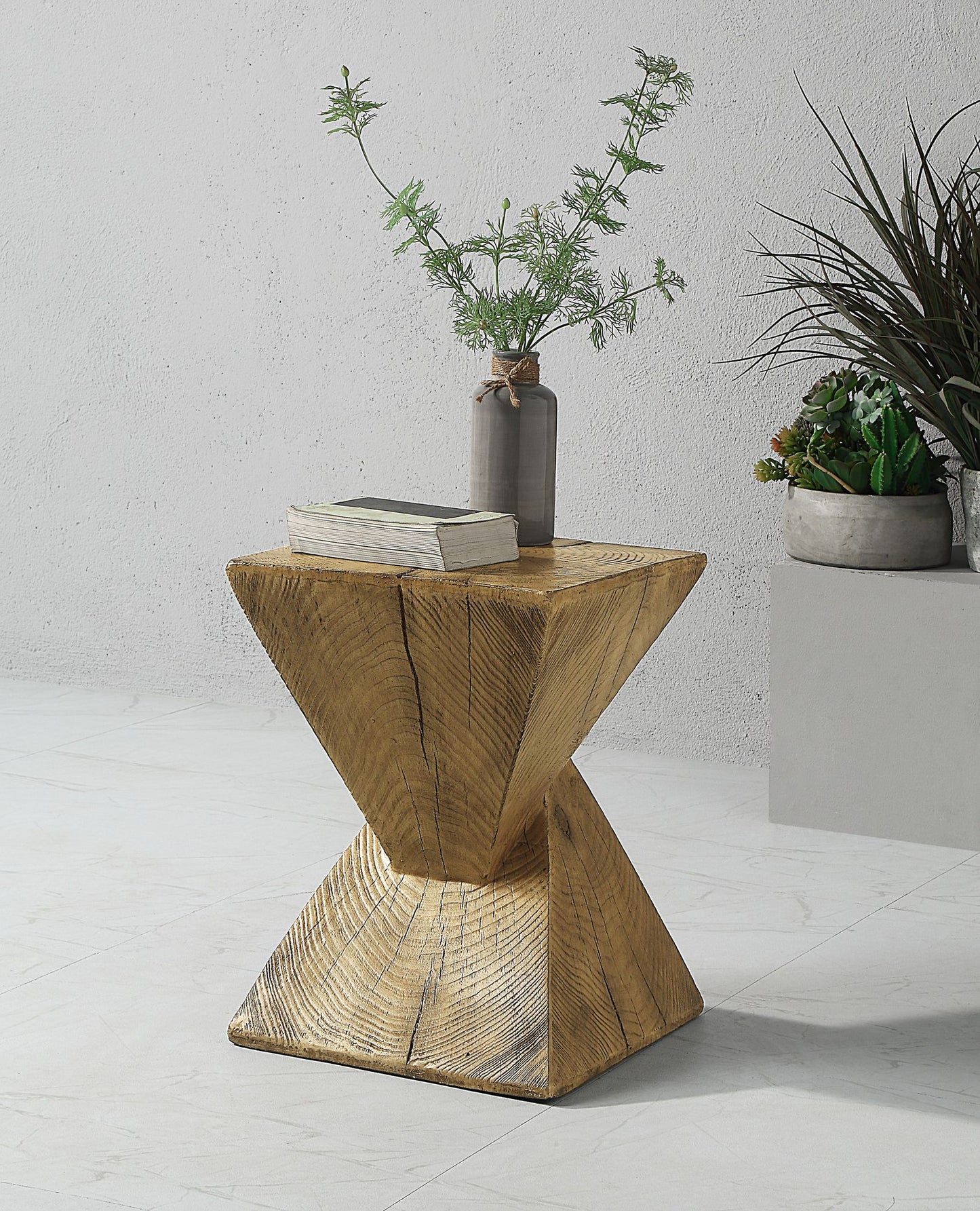 Zahi Accent Table