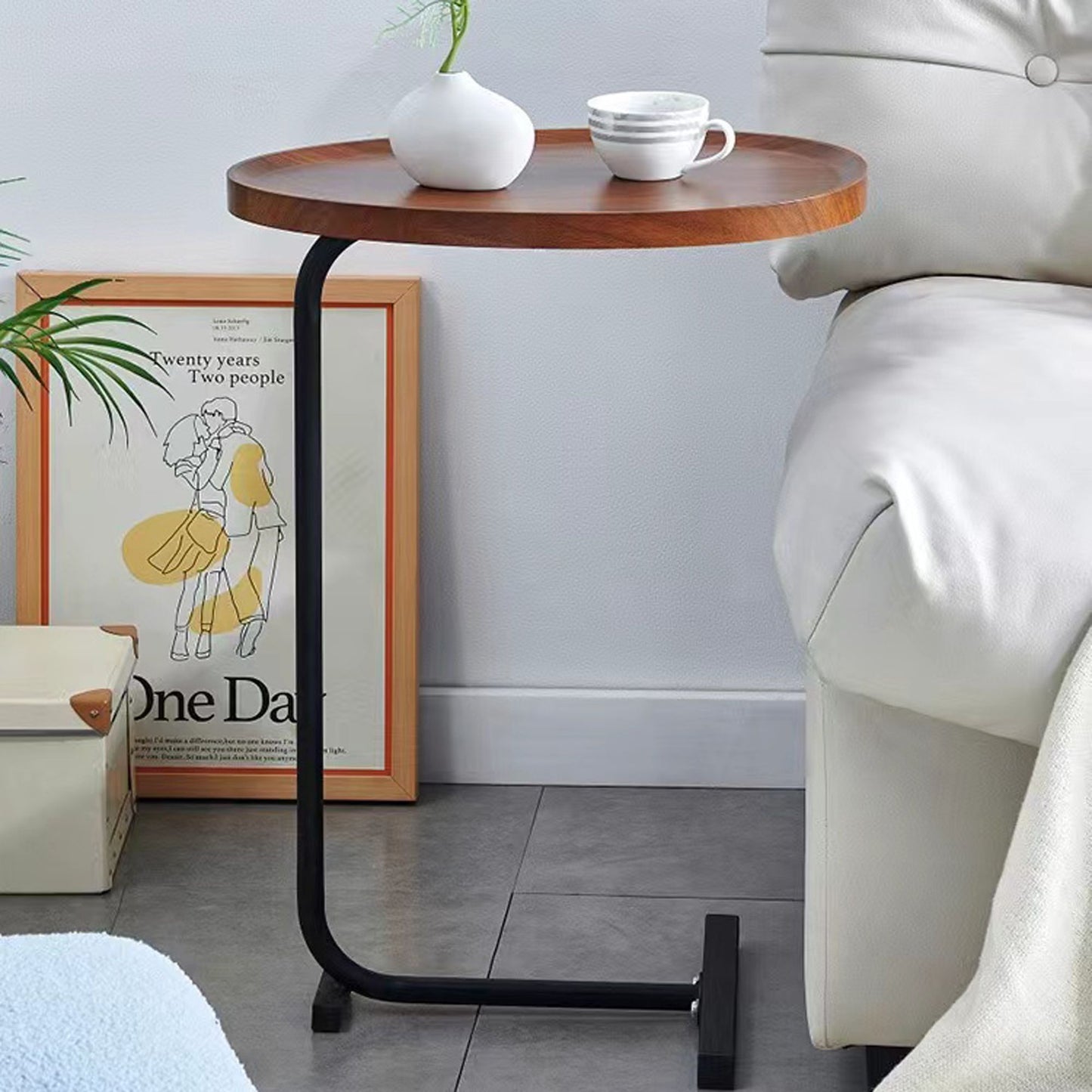 Brown C-shaped Side Table, Small Accent Table for Living room