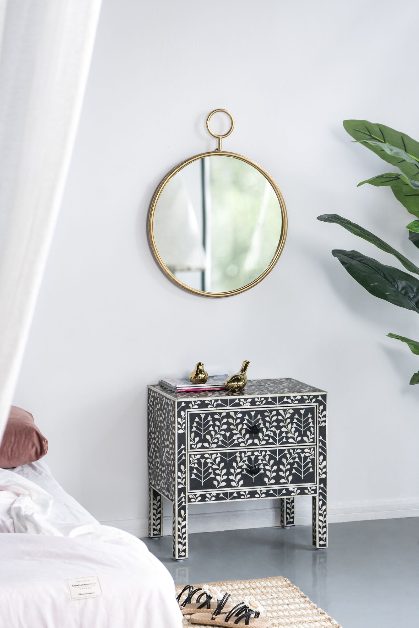 Circle Wall Mirror with Gold Metal Frame, Accent Mirror, 26" and 32"